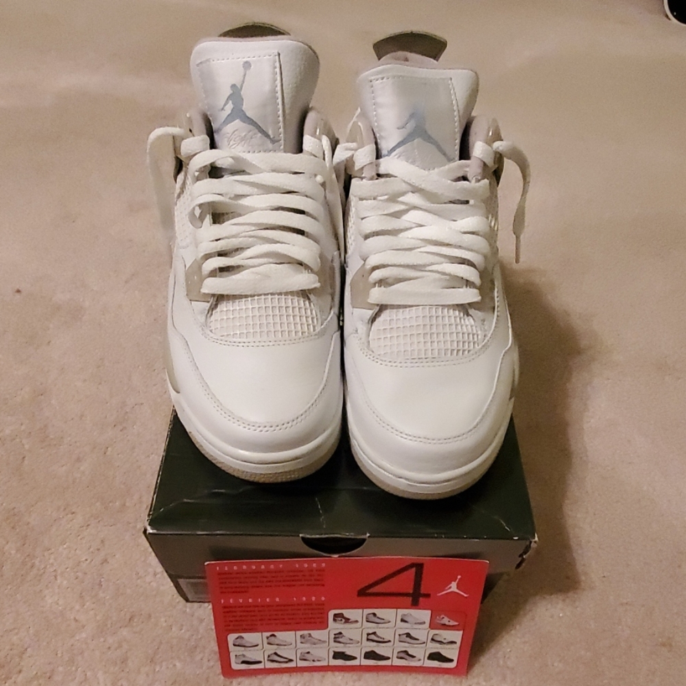 Womens Air Jordan 4 Retro